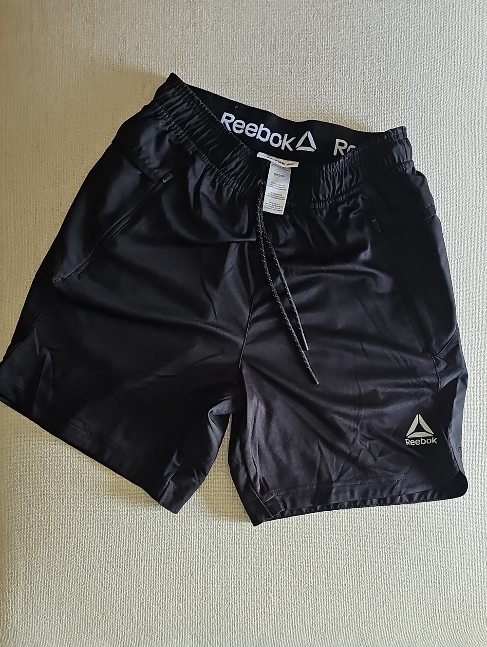 Reebok Men's Black Athletic Training Shorts with Logo Waistband